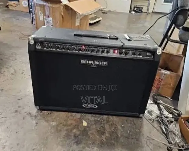 Behringer v-Tone GMX 212 · Photo 1