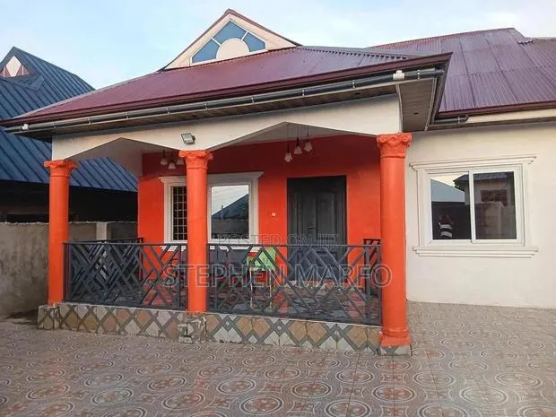 Furnished 3bdrm House in Jamasi,Estate, Ejisu-Juaben Municipal for sale · Photo 1