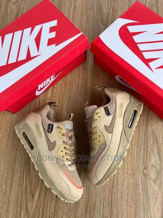 Nike Air Max Surplus · Photo 1