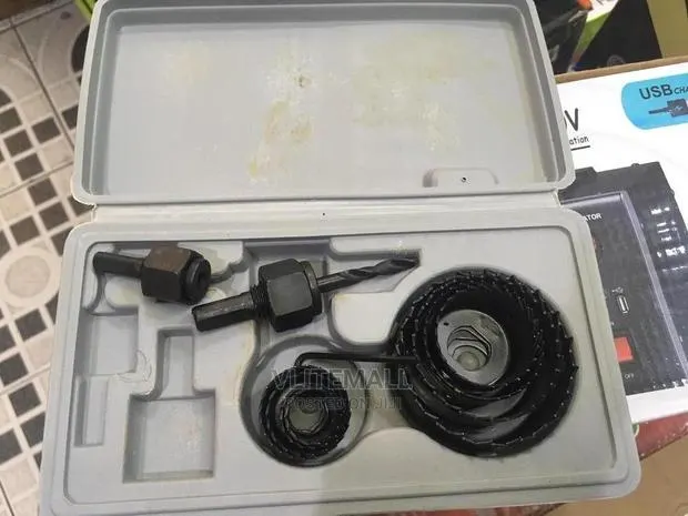 Woodworking Hole Saw Set · Photo 1