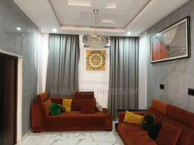 8bdrm Villa in Lake Side Estate for sale · Photo 7