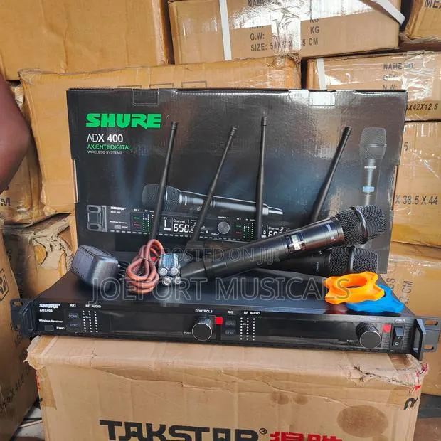 Shure ADX400 · Photo 1