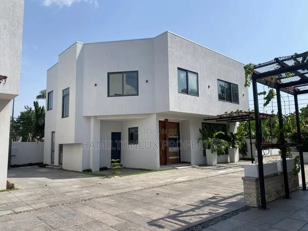 4bdrm Townhouse / Terrace in Airport for rent · Photo 1