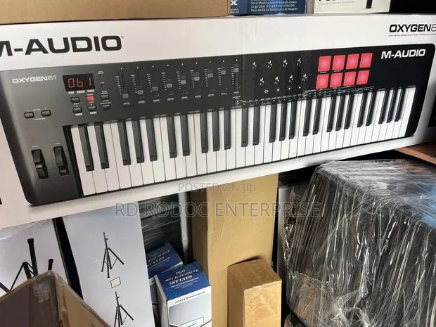 Midi Keyboard Oxygen61(M-Audio) · Photo 1