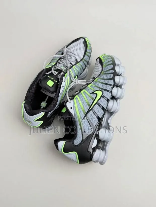 Nike Air Shox Tl Lemon Green and Grey · Photo 1