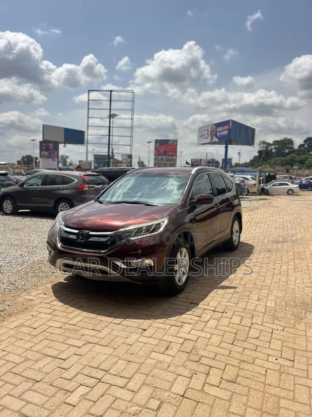 Honda CR-V 2016 Red · Photo 1