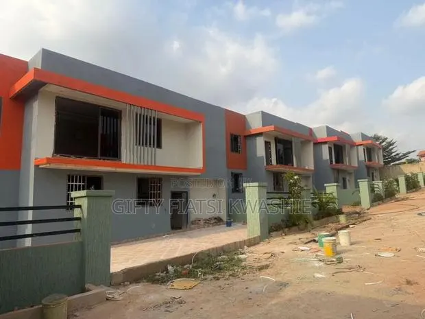 4bdrm House in Sokoban, Kumasi Metropolitan for sale · Photo 1