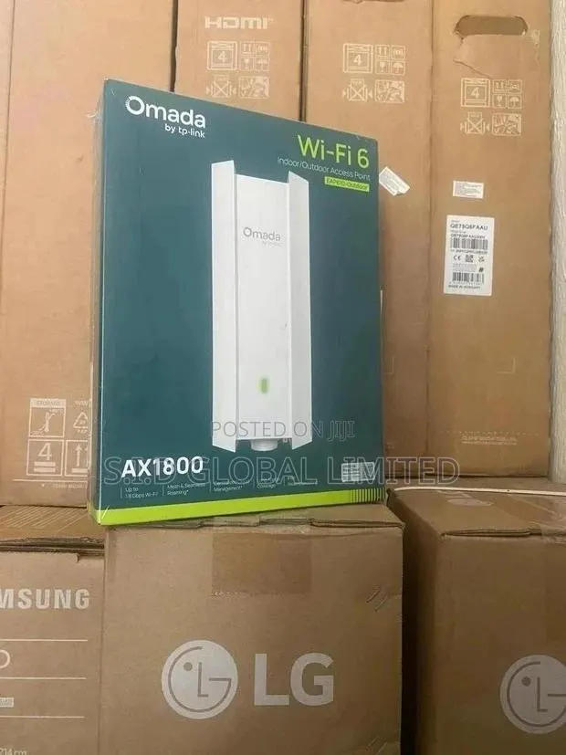 EAP6110- Outdoor Wireless and Outdoor Access Point · Photo 1