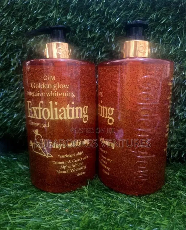 Golden Glow Intensive Whitening Exfoliating Shower Gel. 1000ml. · Photo 1