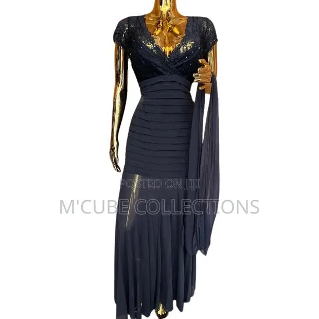 Navy Lace Evening Gown · Photo 1