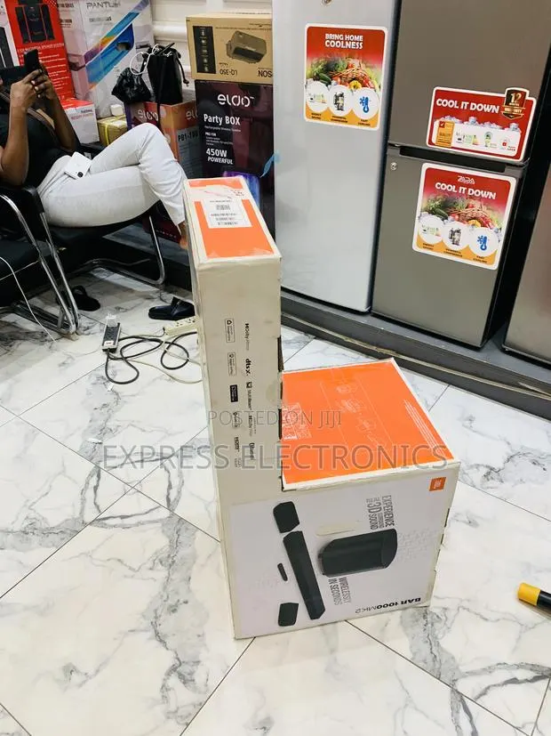Less Expensive JBL Sound System 1000mk2 · Photo 1