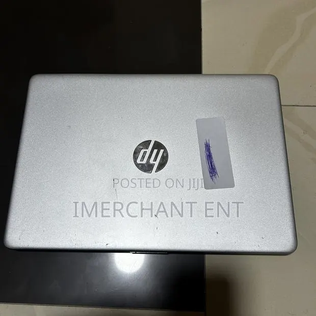 Laptop HP 14S 8GB Intel Core i3 SSD 256GB · Photo 1