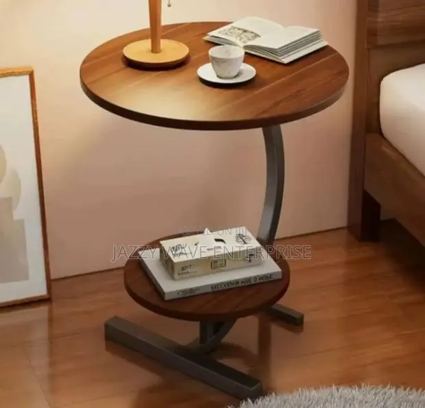 Coffee Table / Bedside · Photo 2