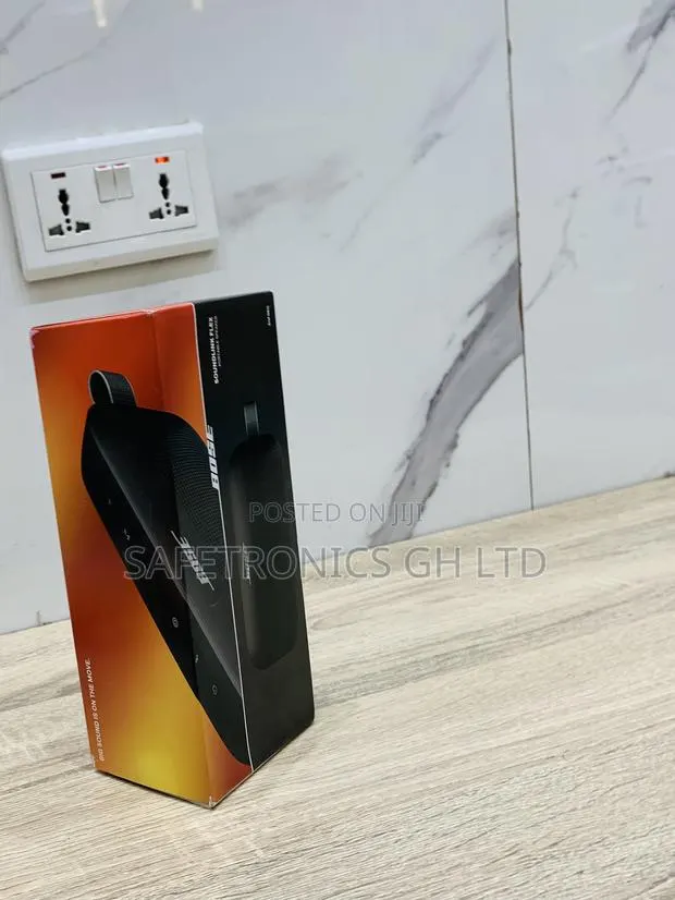 Long Lasting Bose SoundLink Flex Bluetooth Speaker · Photo 1