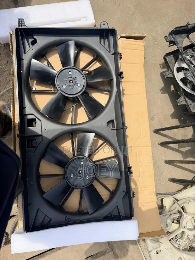 Ford F150 2018-22 Radiator Fan · Photo 1
