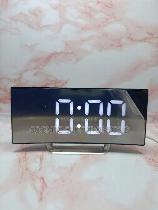 Curved LED Alarm Clock With Temperature Display, Adjustable Brightness · Photo 1