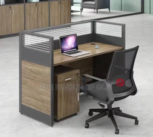 Well Grounded Single Workstation · Photo 1