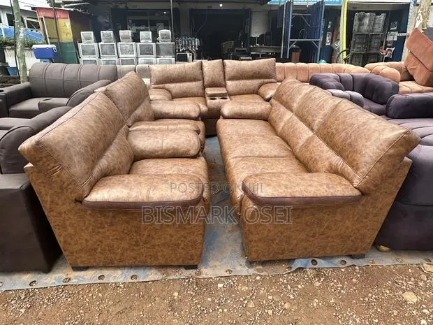 Comfortable Seven Seater Sofa Chair · Photo 1