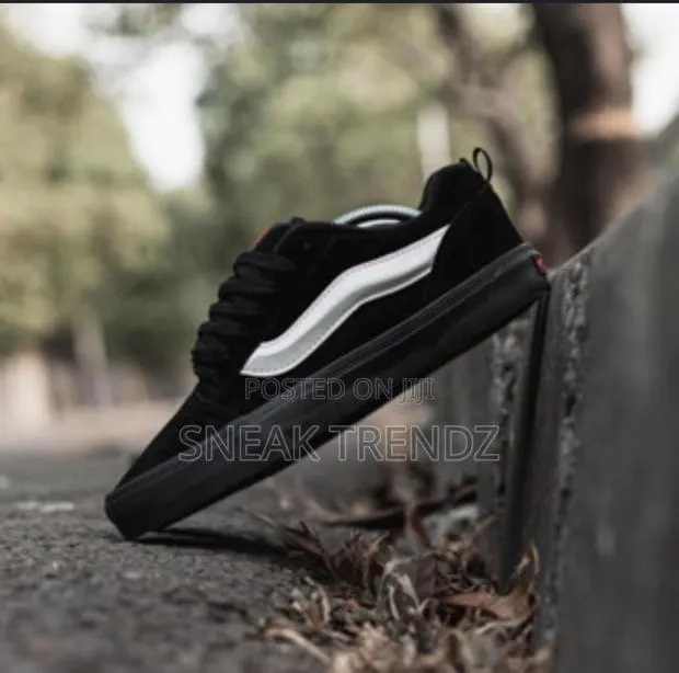 New Skull Vans Og Blackwhite · Photo 1