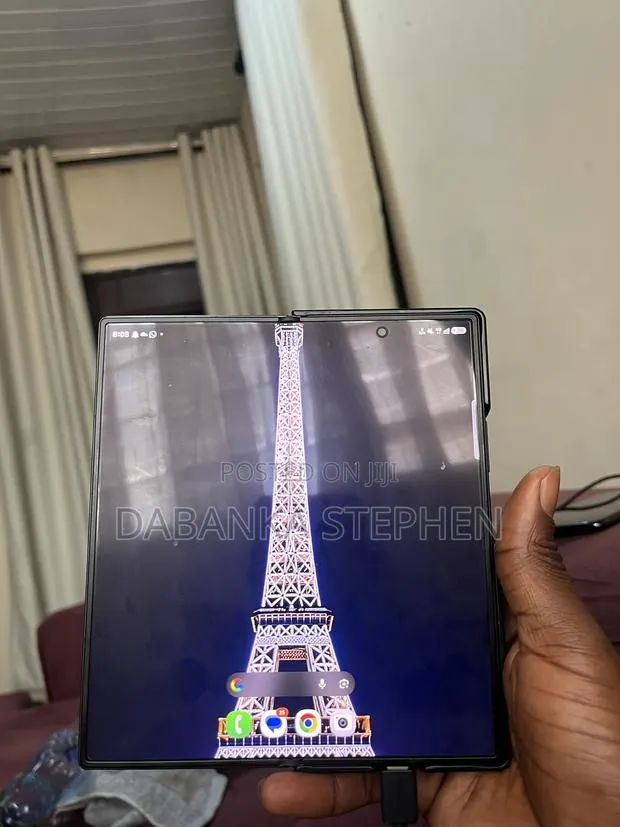 Samsung Z 16 GB Bronze · Photo 1
