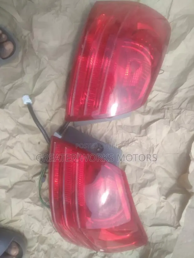 Nissan Rogue Trail Light