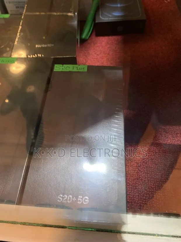 New Samsung Galaxy S20+ 5G 256 GB Black · Photo 1