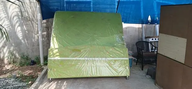Used Queen Size Bed · Photo 1