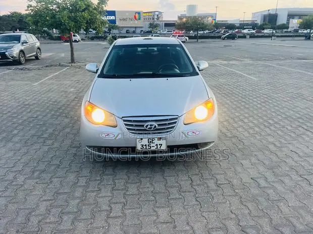 Hyundai Elantra 2008 Silver