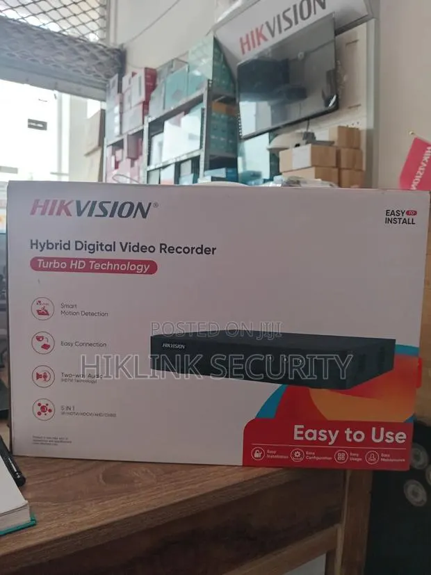 4 Channel 2mp DVR · Photo 1
