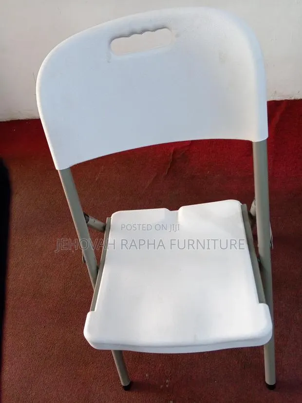 Collapsible Chair · Photo 1