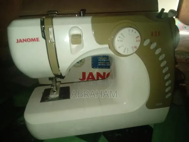 Electrical Sewing Machine for Sale · Photo 1