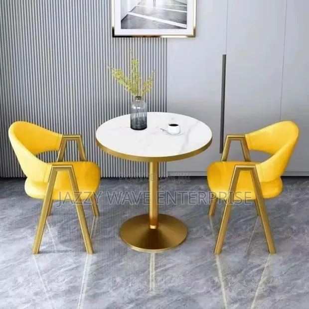 Quality Dining Table Set · Photo 1