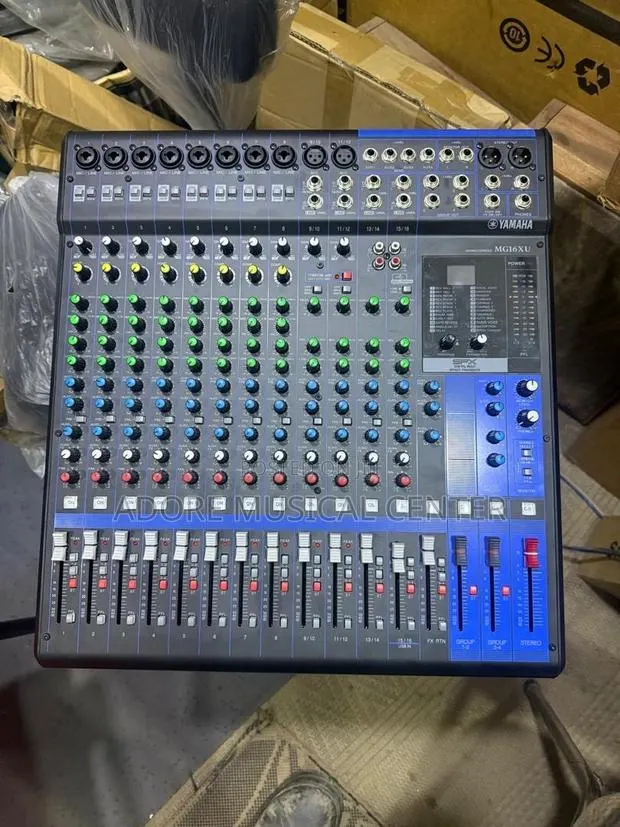 Yamaha Mg Xu 16channels Mixer · Photo 1