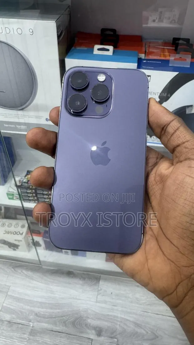 Apple iPhone 14 Pro 256 GB Purple · Photo 1