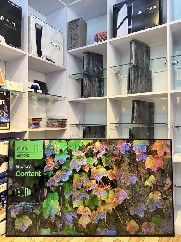 2025 Samsung Qled 65 Inches · Photo 1