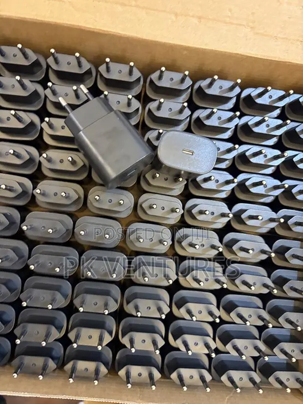 Samsung Type C Charger Head 2 Pin · Photo 1