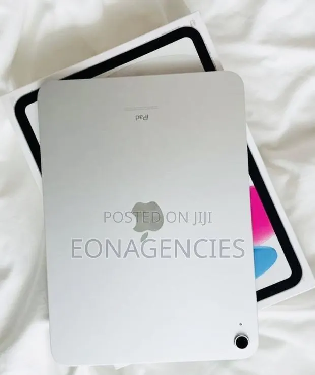 New Apple iPad Wi-Fi 256 GB · Photo 1