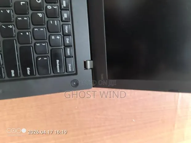 Laptop Lenovo ThinkPad X240 8GB Intel Core i5 HDD 250GB · Photo 1
