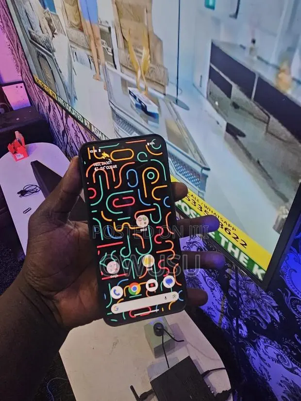 Nothing Phone 2 128 GB Gray · Photo 1