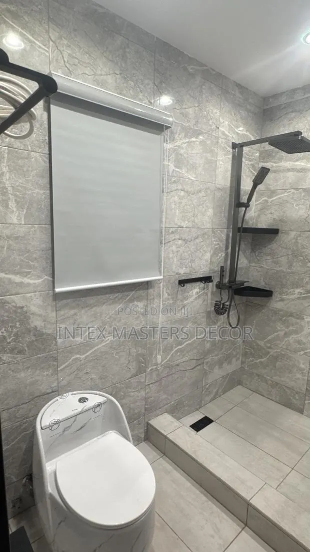 Modern Roller Blinds · Photo 1