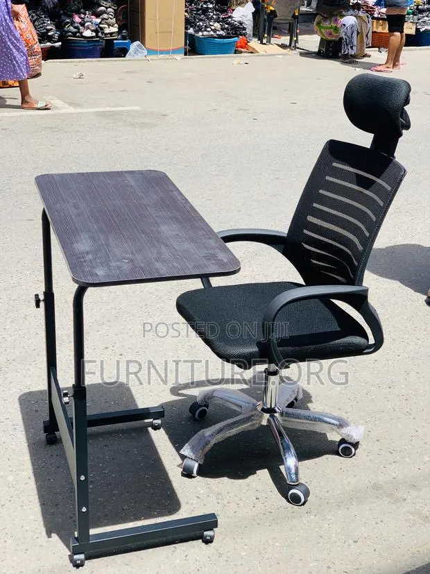 Neck Rest Chair With a Laptop/Computer Table · Photo 1
