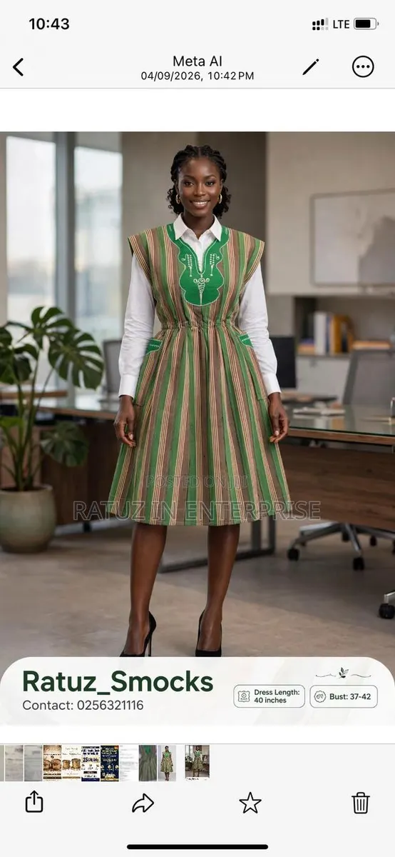 Ladies Smock Dresss · Photo 1
