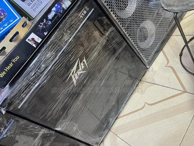 Peavey Base Combo · Photo 1