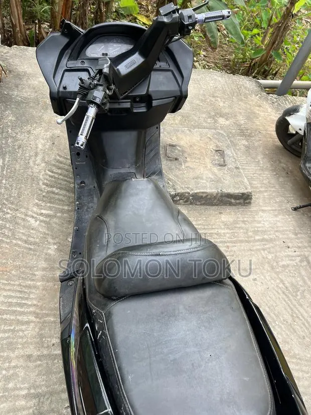 Yamaha Majesty 2022 Black · Photo 1
