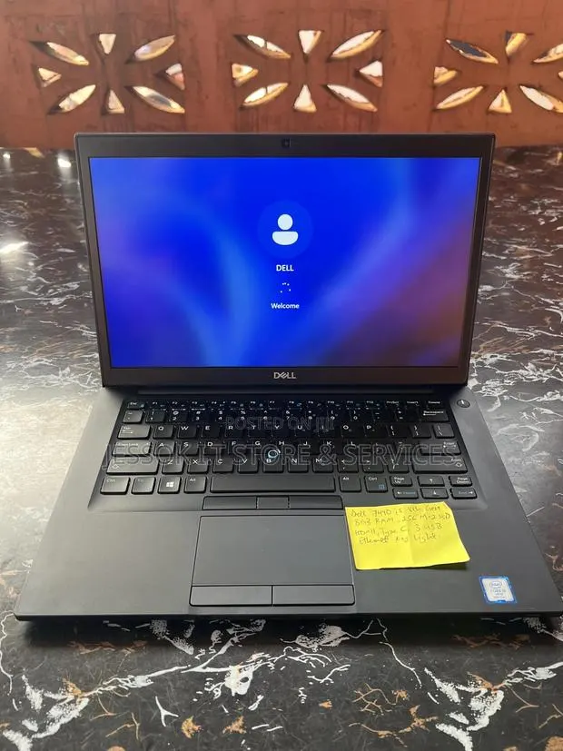 Laptop Dell Latitude 7490 8GB Intel Core i5 SSD 256GB · Photo 1