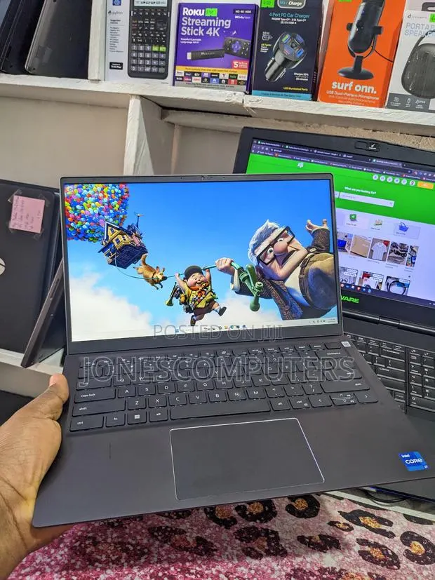 New Laptop Dell Vostro 1450 16GB Intel Core i7 SSD 512GB · Photo 1