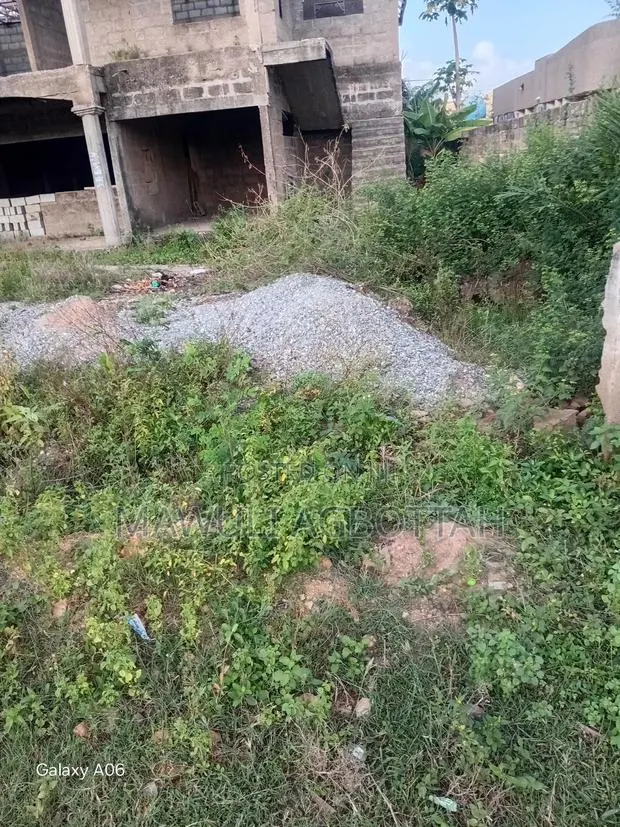 An Uncompleted One Storey Building at Tema Community 25 · Photo 1