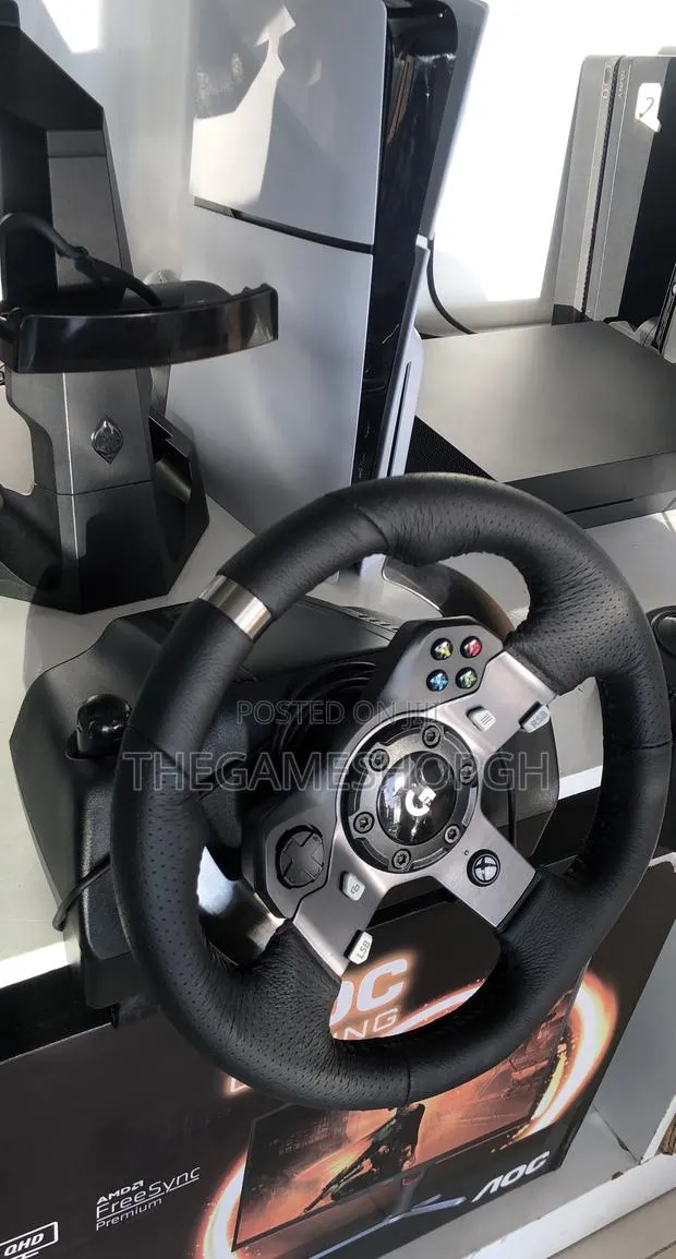 Logitech G920 Racing Wheel · Photo 1