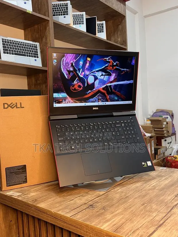 Laptop Dell Inspiron 15 16GB Intel Core i7 HDD+SSD 1.5T · Photo 1