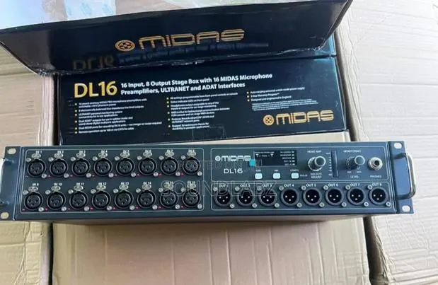 Midas Dl16 16-input, 8-output Stage Box. · Photo 1